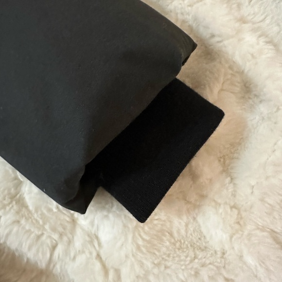 Mackage winter Jacket - Picture 4 of 16